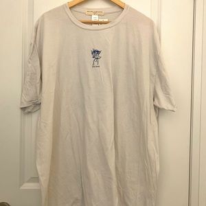 UO Project Social Cherub T